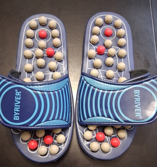 Byriver Women's Massage Reflexology Sandals  Size S (8-9) - Picture 6 of 12